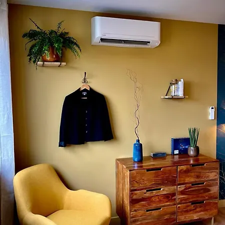 Proche Centre-ville * Laval